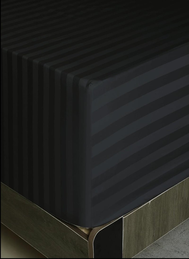 Blueberry طقم ملاءات سرير بتصميم مخطط أسود بجيب عميق قابل للغسل في الغسالة 100x200+15 سم - Image 2