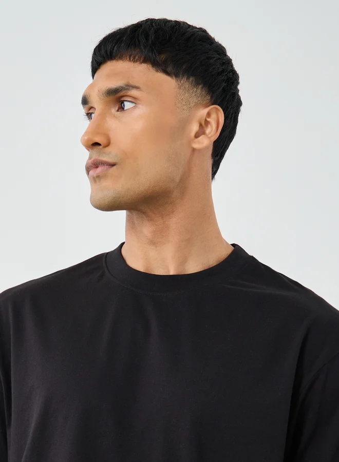 Styli Styli Pack of 2 - Cotton Rich Oversized Crew Neck T-Shirt