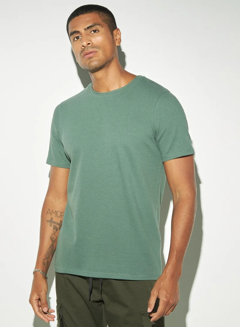 Iconic Iconic Popcorn Textured Crew Neck T-shirt with Short Sleeves
