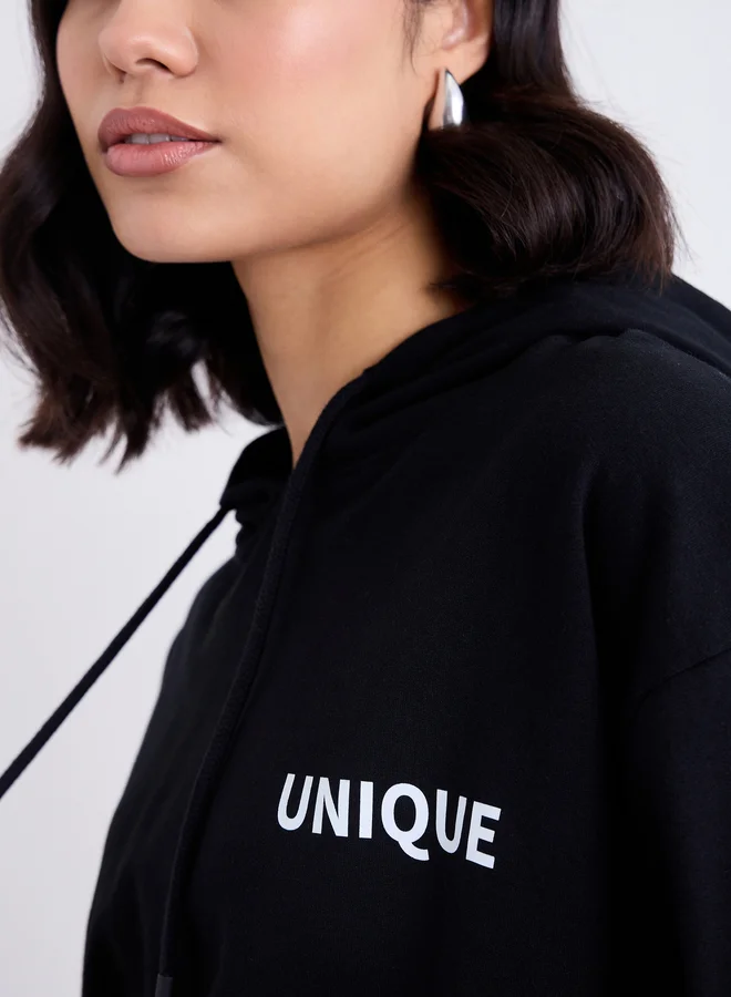Styli Styli Black Embroidered Longline Hoodie