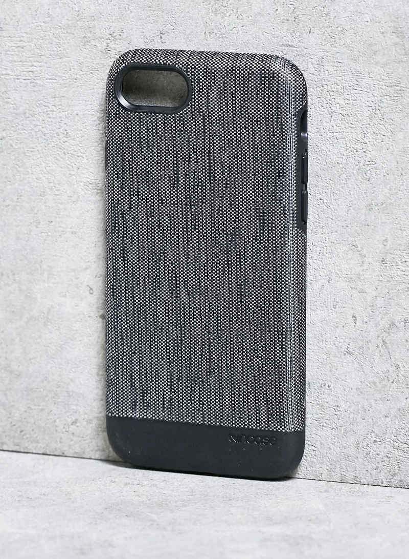 incase iPhone 7 Textured Snap Case