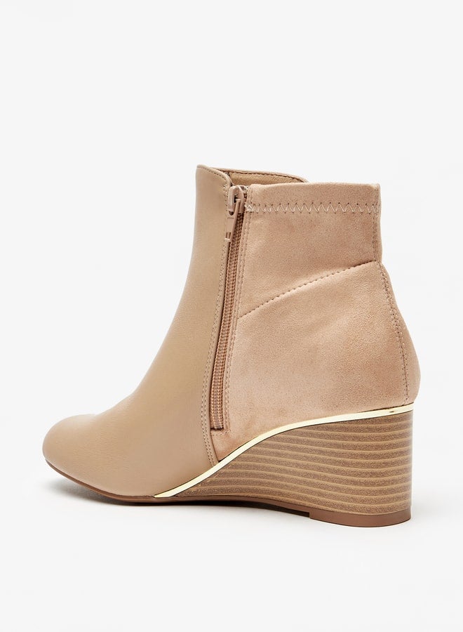 Celeste Women's Solid Ankle Boots with Wedge Heel and Zip Closure - Image 2