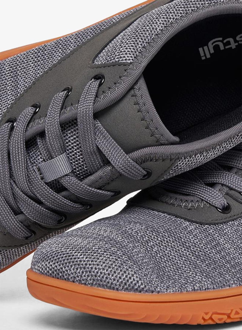 ستايلي اكتيف حذاء سنيكرز بتفاصيل محبوكة ورباط غلق - Image 4