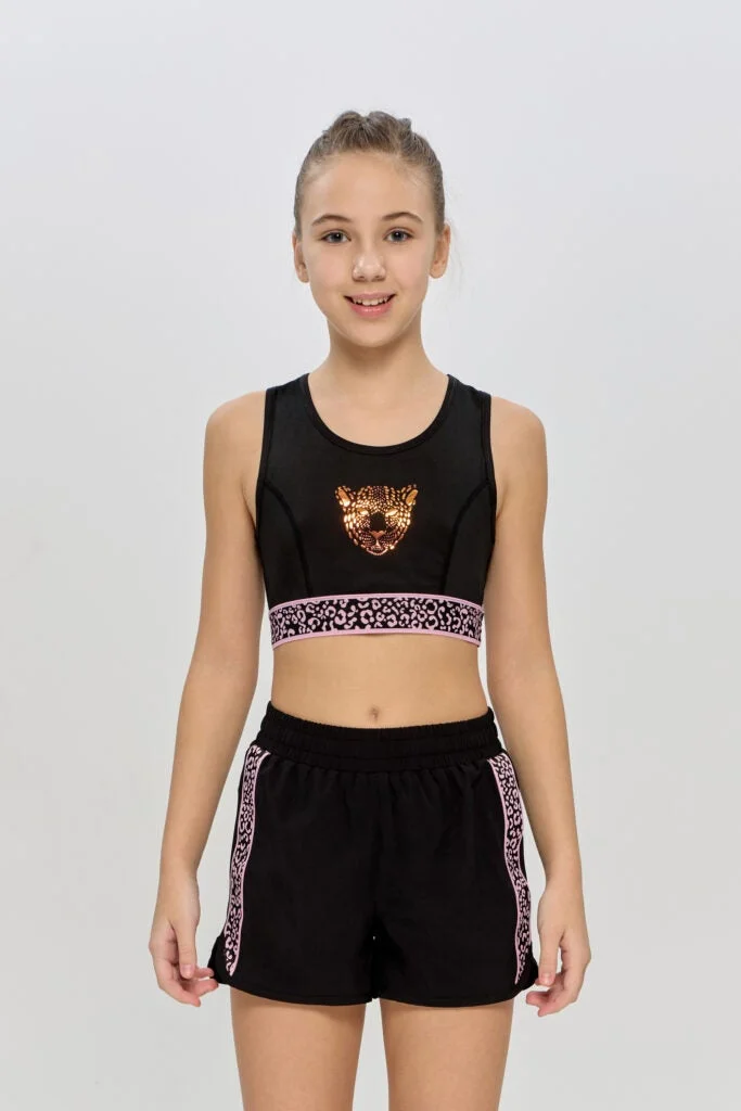 شوبيت بلوزة رياضية قصيرة سوداء بطبعة - شوبيت