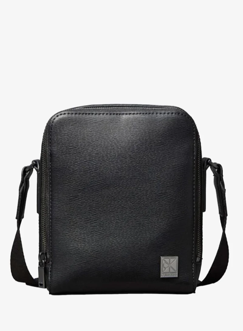 CALVIN KLEIN Emblem Hardware Reporter