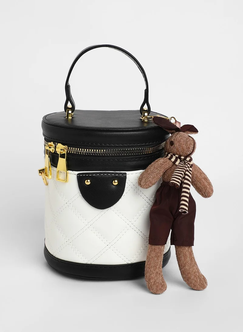 Haute Sauce Women's The Quilted Bucket Bag - Chalk White