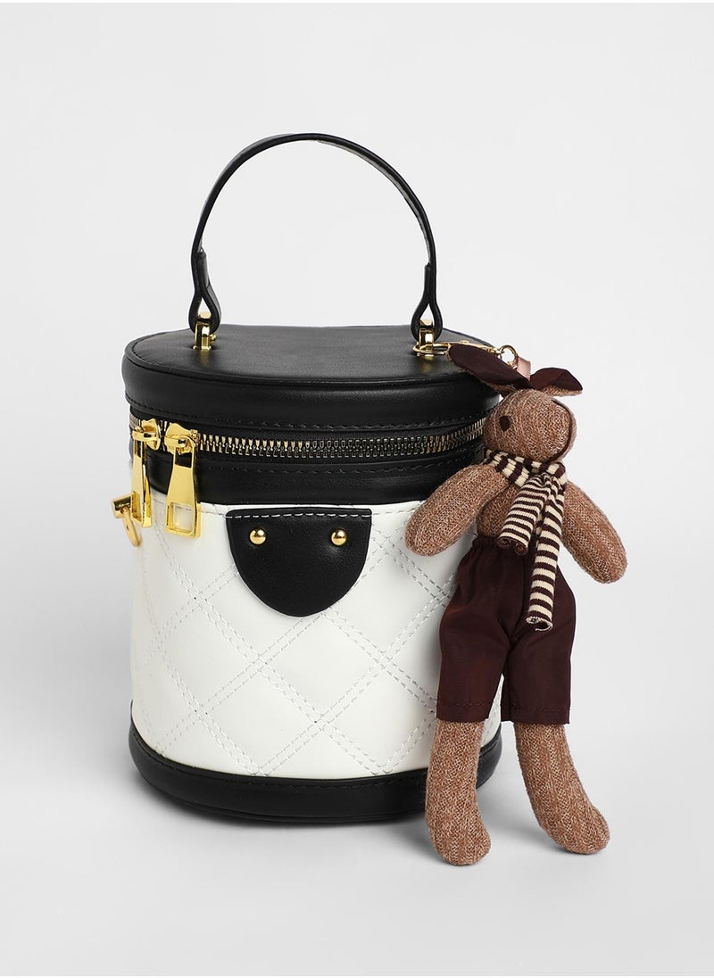 Haute Sauce - Women's The Quilted Bucket Bag - Chalk White - Image 1
