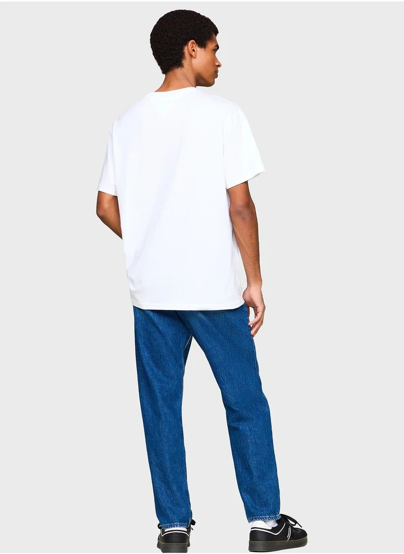 TOMMY JEANS Logo Flag Crew Neck T-Shirt