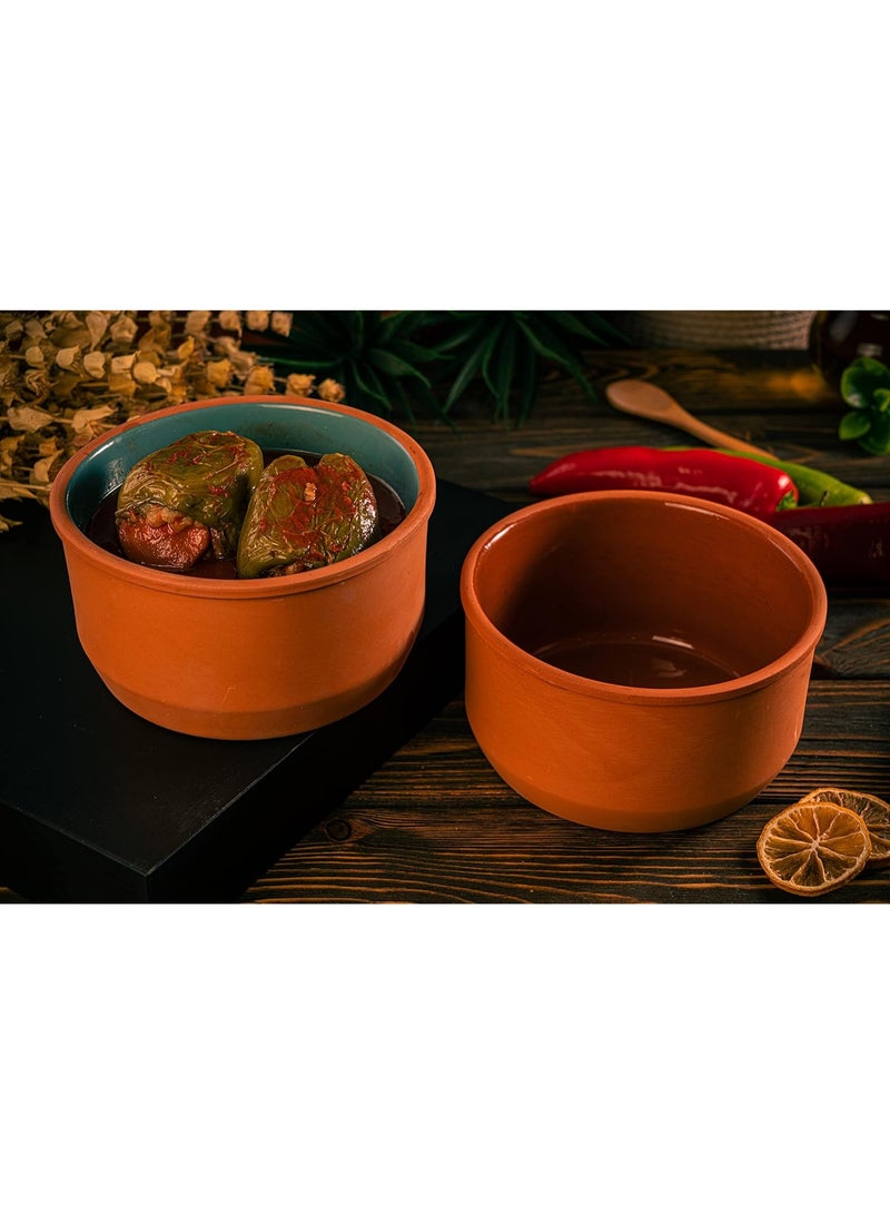 لوكسيول أواني طين طهي من لوكس يول – مصنوعة يدوياً في تركيا – صديقة للبيئة وآمنة للفرن والميكروويف والغسالة – متوفرة بألوان بني وأخضر وأصفر وأزرق وطبيعية غير مغطاة – مقاسات: ١٦×٤، ١٦×٧٫٥، ١٩×٦، ٢٢×١١×٤٫٥ سم – تحافظ على نكهة وحرارة الطعام – مثالية للحساء، اليخنات، المؤكلات المخبوزة، تقديم أنيق لعائلتك وضيوفك – هدية مثالية للأعراس، الانتقالات، محبي الطبخ الصحي والمستدام – طين تركي ناتج عالي الجودة مخبوز بالفرن – آمن للطعام، بدون مواد كيميائية ضارة وخالية من BPA – تغليف قابل لإعادة التدوير – توصية الطهاة، تقييم ٥ نجوم من العملاء – ماركة لوكس يول – تجربة طهي تقليدية تركية تضيف لمسات ريفية وأصيلة على مائدتك - Image 4