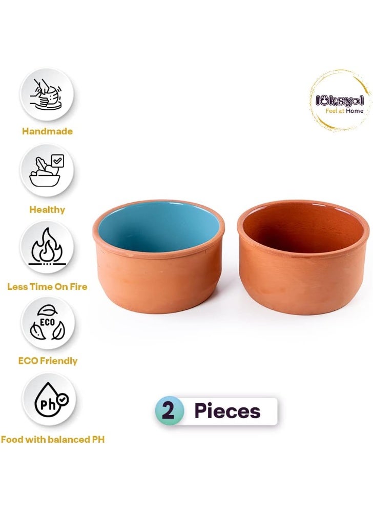 لوكسيول أواني طين طهي من لوكس يول – مصنوعة يدوياً في تركيا – صديقة للبيئة وآمنة للفرن والميكروويف والغسالة – متوفرة بألوان بني وأخضر وأصفر وأزرق وطبيعية غير مغطاة – مقاسات: ١٦×٤، ١٦×٧٫٥، ١٩×٦، ٢٢×١١×٤٫٥ سم – تحافظ على نكهة وحرارة الطعام – مثالية للحساء، اليخنات، المؤكلات المخبوزة، تقديم أنيق لعائلتك وضيوفك – هدية مثالية للأعراس، الانتقالات، محبي الطبخ الصحي والمستدام – طين تركي ناتج عالي الجودة مخبوز بالفرن – آمن للطعام، بدون مواد كيميائية ضارة وخالية من BPA – تغليف قابل لإعادة التدوير – توصية الطهاة، تقييم ٥ نجوم من العملاء – ماركة لوكس يول – تجربة طهي تقليدية تركية تضيف لمسات ريفية وأصيلة على مائدتك - Image 2