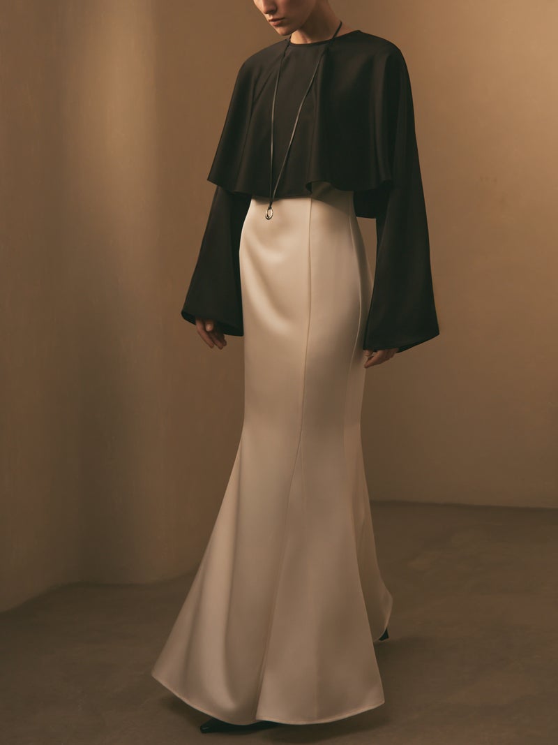 Lichi Maxi dress with voluminous cape and long sleeves - Image 1