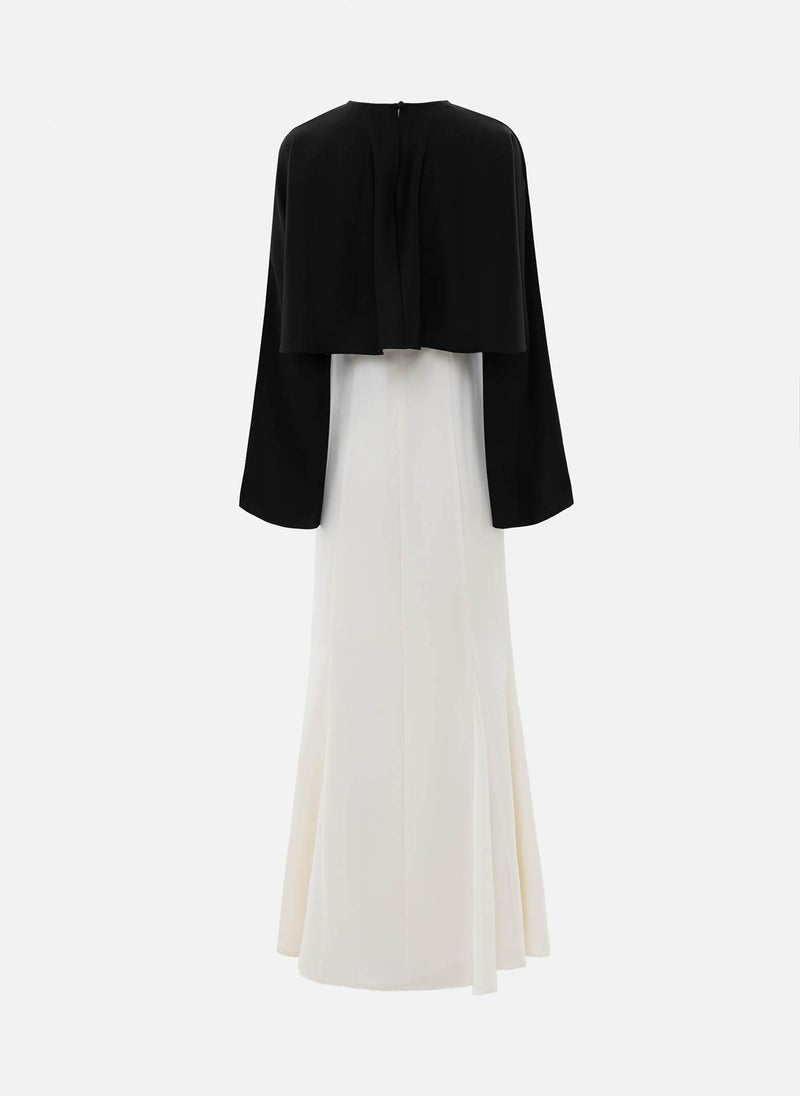 Lichi Maxi dress with voluminous cape and long sleeves - Image 3