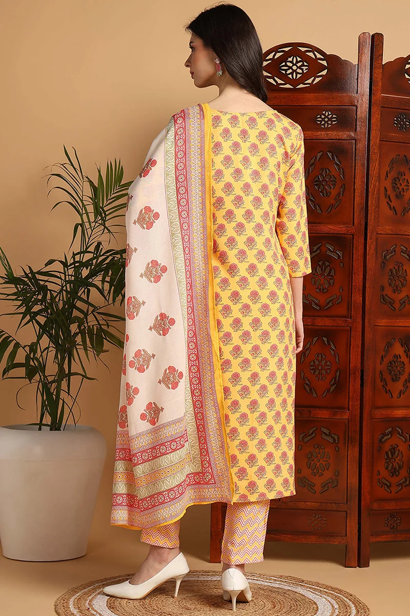 ZERESOUQ Yellow Rayon Blend Floral Printed Straight Kurta Set