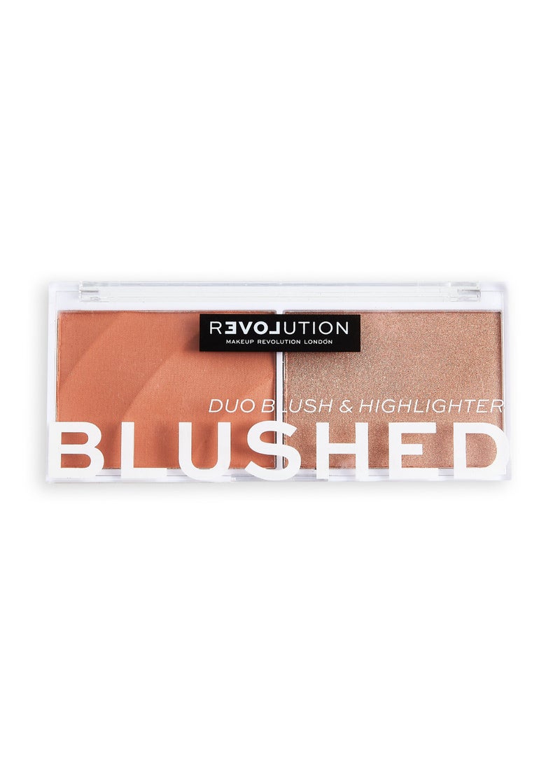 REVOLUTION Relove Colour Play Blushed Duo Queen - Image 1