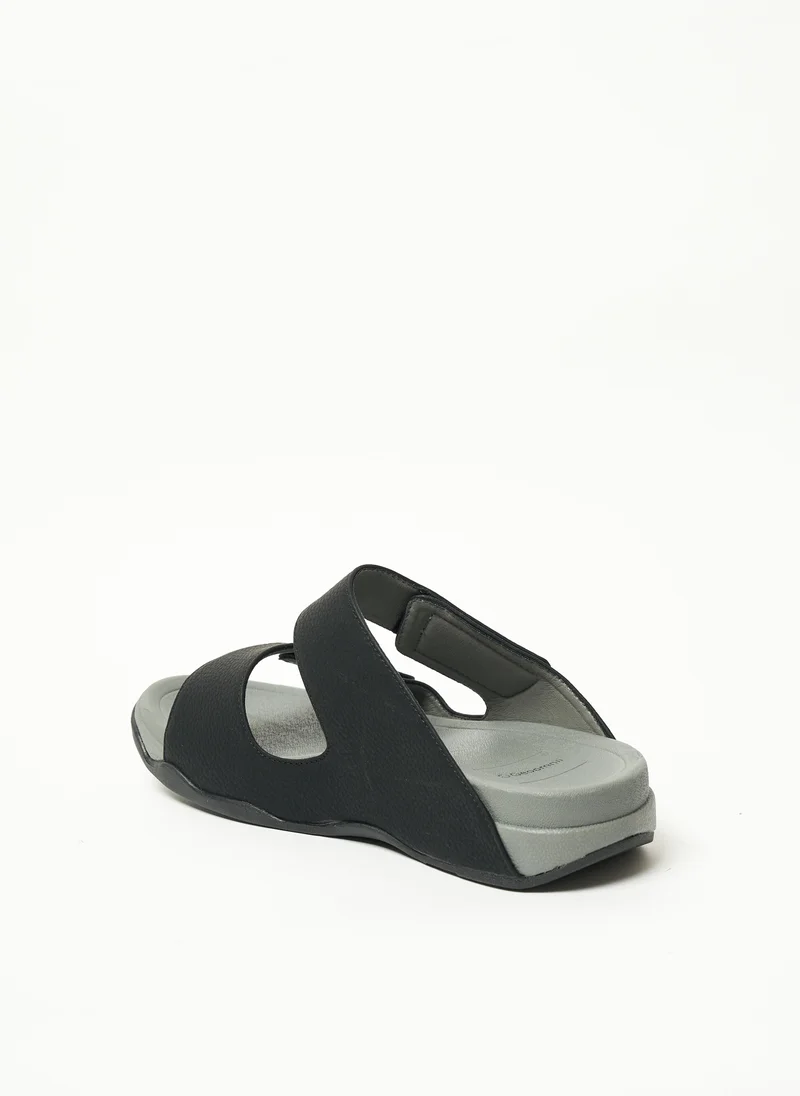 Geoomnii Traditional Arabic Sandals for Men – Comfortable Leather Slip-On Design – Perfect for Everyday Wear & Occasions-Olive