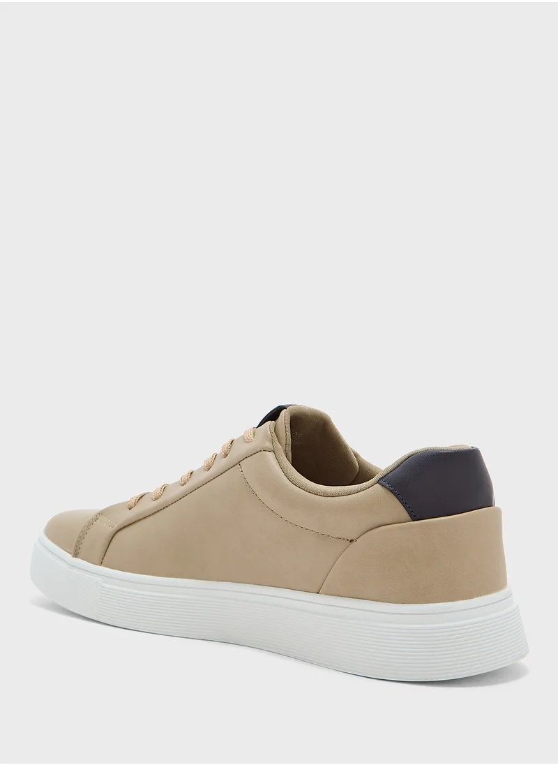 روبرت وود Casual Lifestyle Sneakers