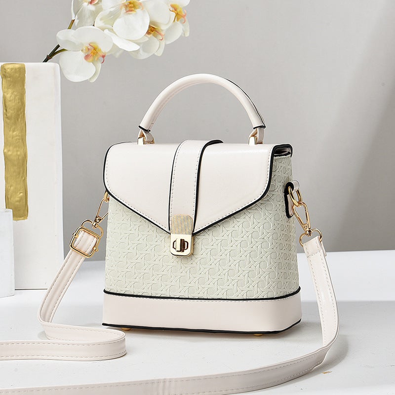 Small Bag Bag Summer Small Bag Fashion Shoulder Messenger Bag Simple Commuter Handbag Explosions Bags - Image 2