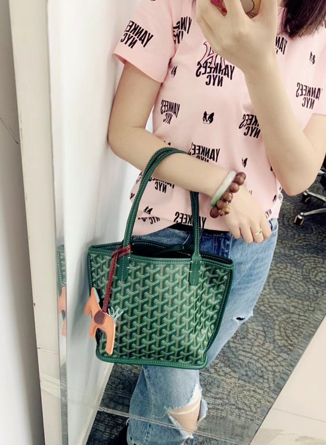 Women's Fashion Versatile Travel Bag Handbag Small Commuter Shopping Bag Tote Bag Paired with Small Bag Pony Pendant Random Color 22cm * 21cm * 12cm - Image 3