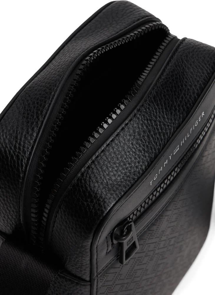 TOMMY HILFIGER MONOGRAM Crossbody