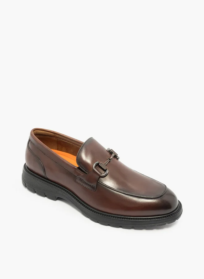 لو كونفورت Solid Metal Accent Loafers