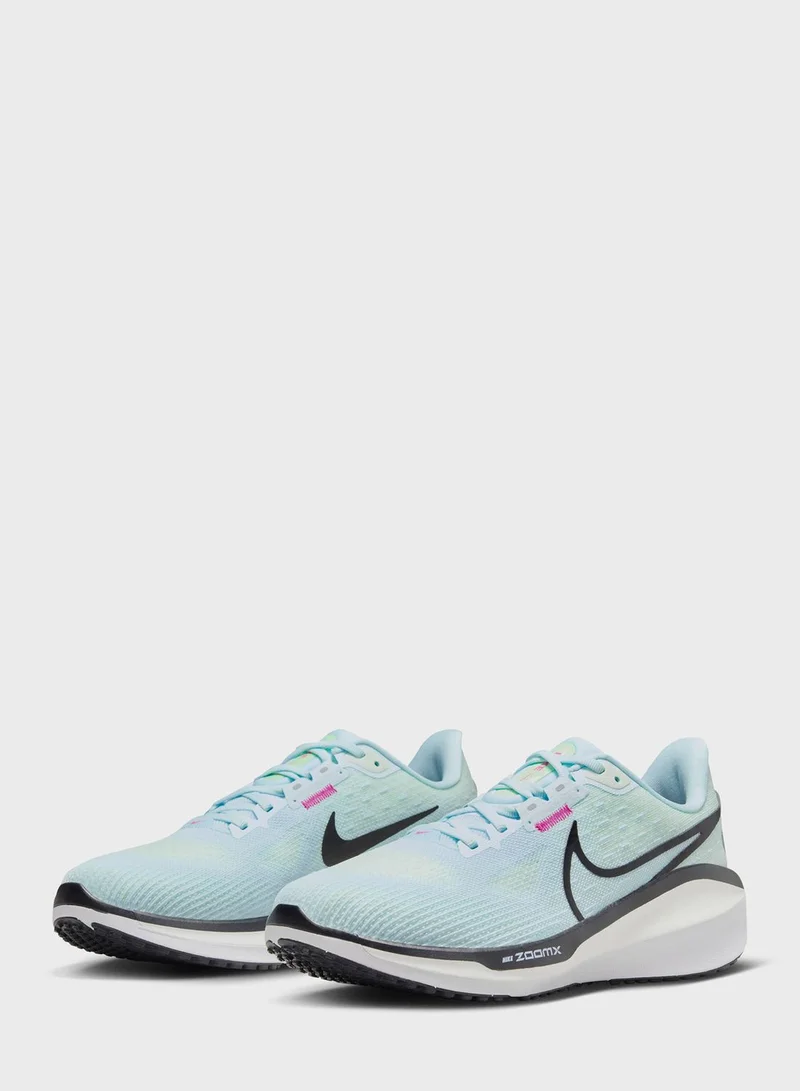 Nike Vomero 17