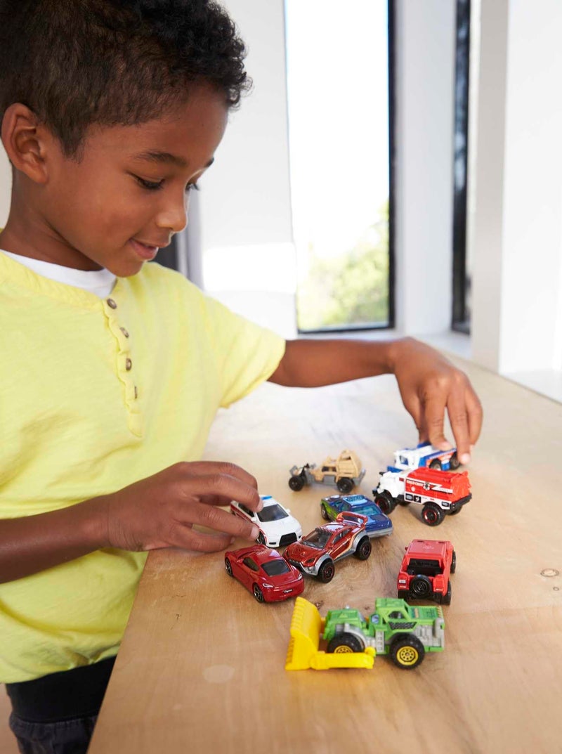 MATCHBOX مجموعة سيارات ماتش بوكس 9 عبوات مقياس 1:64، مجموعة 9 سيارات لعب للأطفال من 3 سنوات وما فوق X7111، ماتش بوكس، متعددة الألوان - Image 2