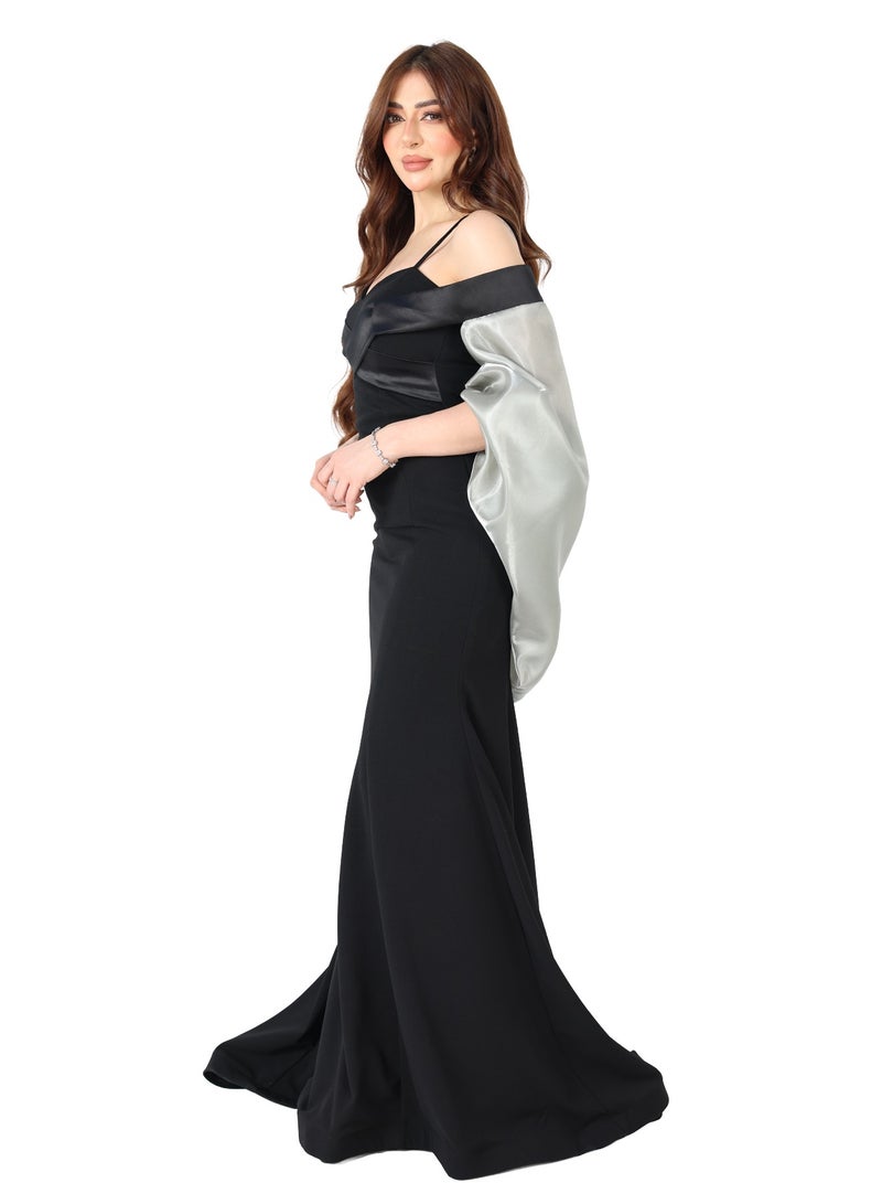 MODERN DESIGNER A luxurious modern evening dress with heart-stopping detailsThe dress is specially designed for lovers of distinction and is ideal for all your occasions Keep eyes on you with every step and live your moments in indescribable elegance with this dress that combines luxury and elegance - Image 2