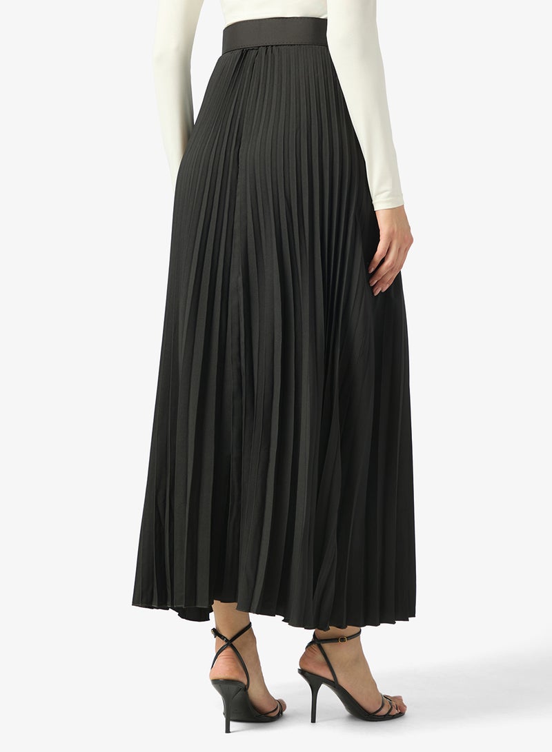 Khizana Pleated A-line Skirt - Image 2