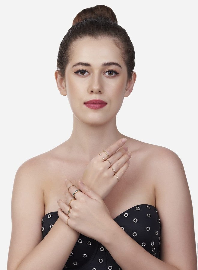 Zaveri Pearls مجموعة خواتم زافيري بيرلز مكونة من 10 خواتم عصرية قابلة للتكديس مطلية بالذهب للنساء - ZPFK13640 - Image 5