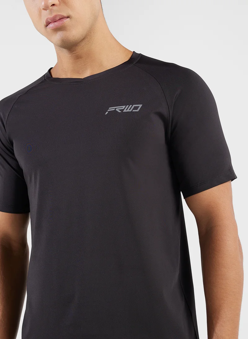 فورورد Training T-Shirt