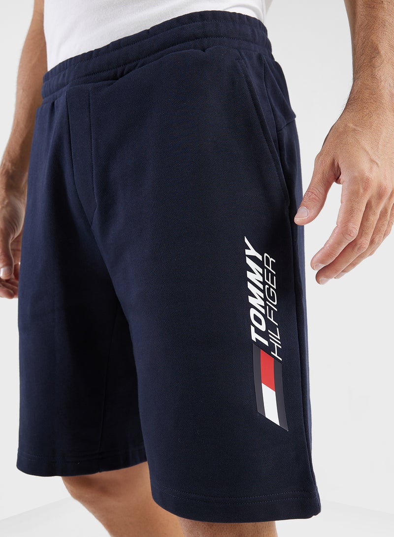 تومي هيلفيغر سبورت شورت رياضي أساسي - Image 4