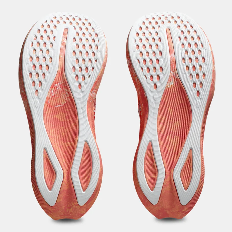 asics Women's NOOSA TRI 16 Running Shoes