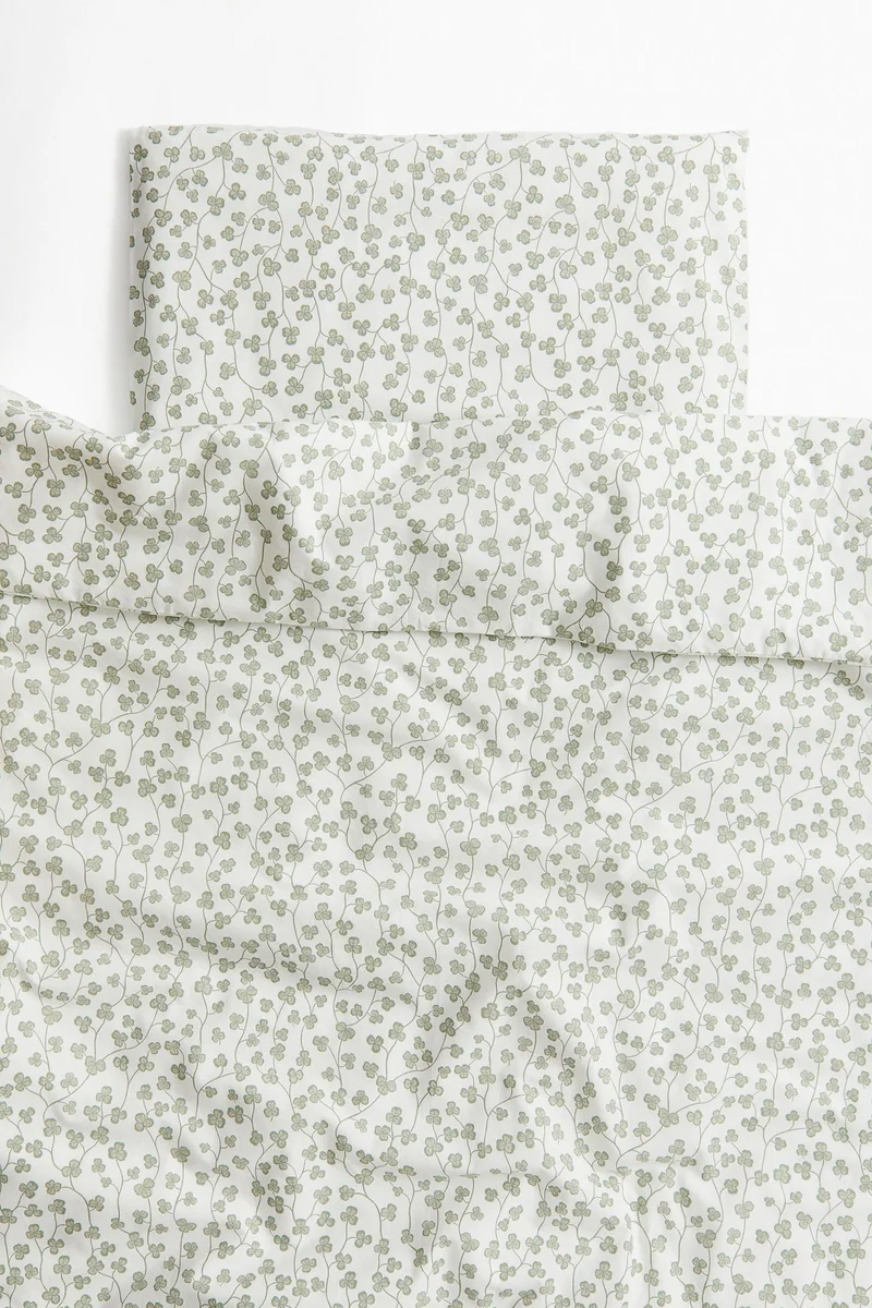 اتش اند ام Patterned cot duvet set