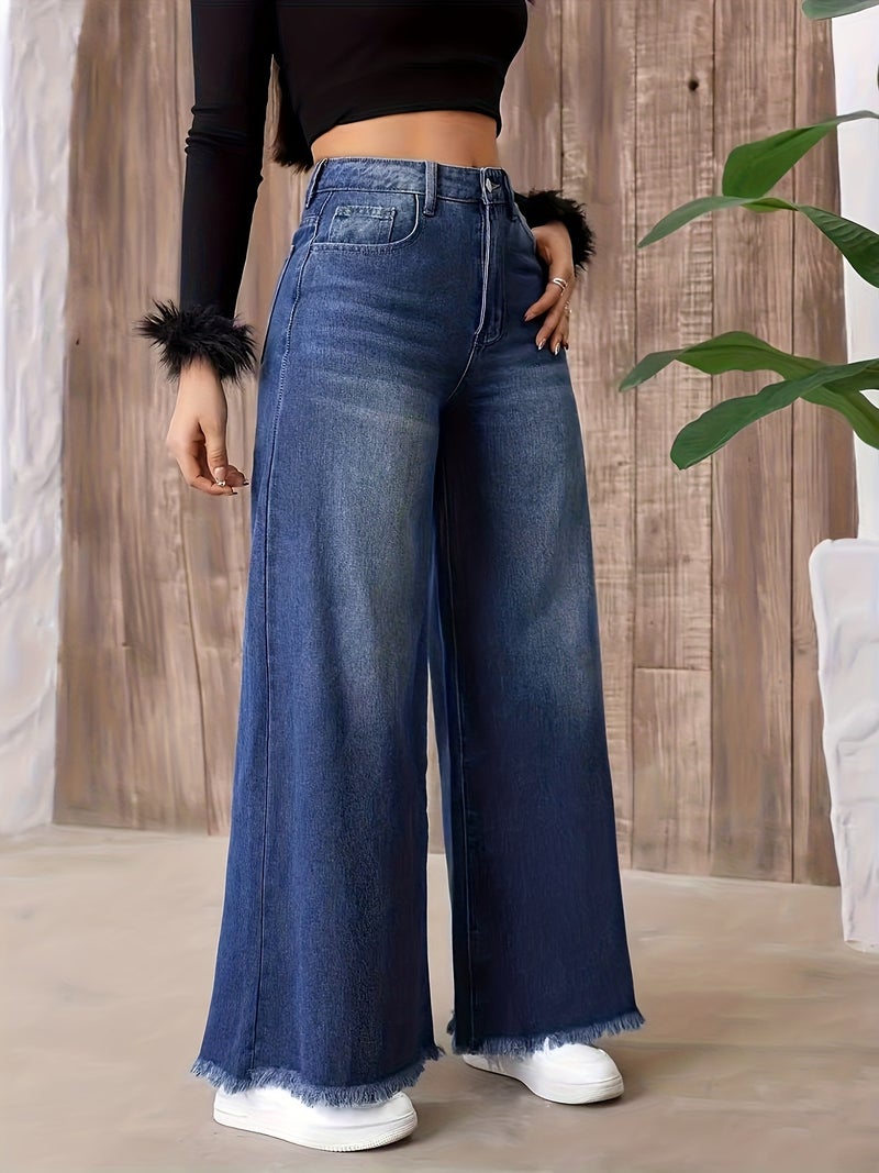 Women's Frayed Hem Stretch Straight-Leg Jeans - Image 4