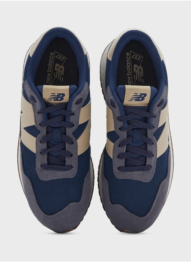 New Balance 237