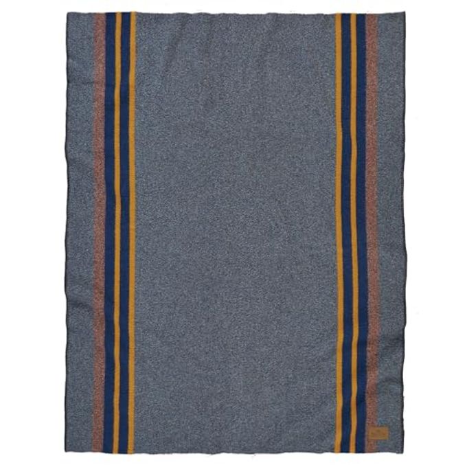 YAKIMA THROW 54 X 66 WOOL COTTON SOFT AND DURABLE WOOL THROW FOR HOME AND TRAVEL LAKE