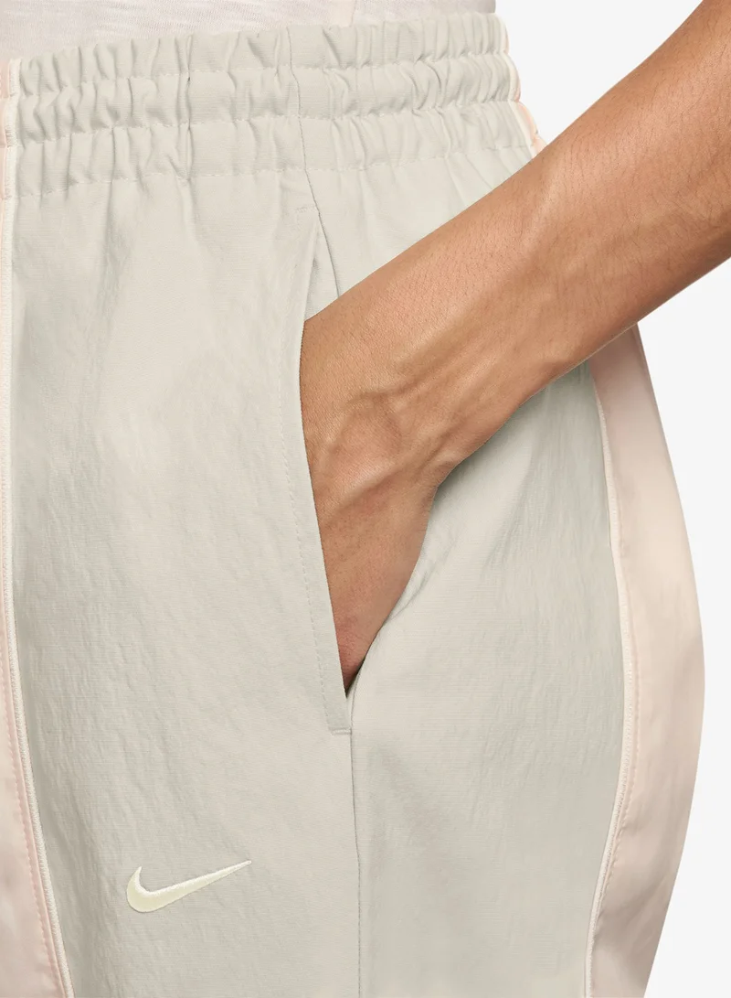 Nike CHALK/LIGHT BONE/WHITE/(BLACK) Nsw Track Pants Modern Fit for Women | Best Price UAE