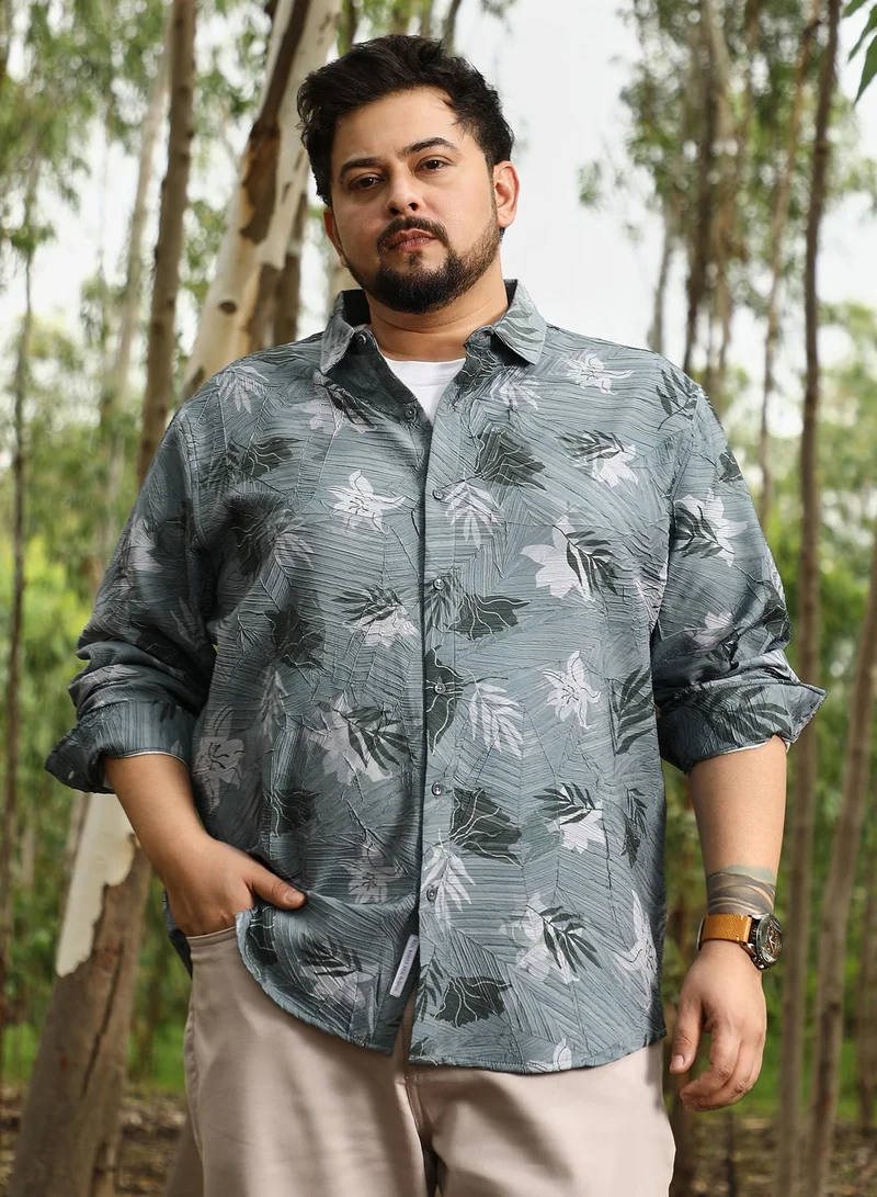انستافاب بلس قميص رجالي مطبوع بأوراق شجر بياقة عريضة وأكمام طويلة بأزرار وحافة منحنية وطبعة زهور منسوجة بلون رمادي قمري