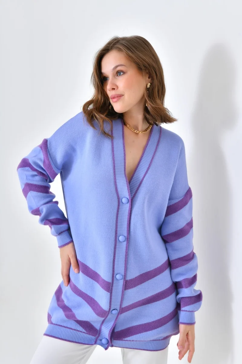 Garmi Ftz Women Women's Stripe Detail Cardigan Lilac