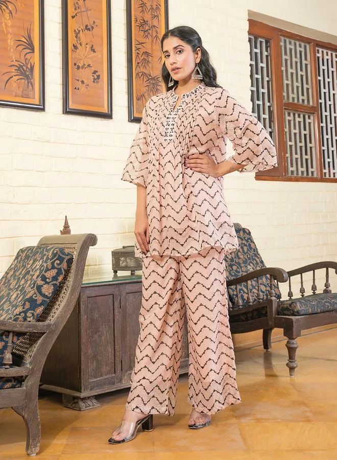 sanskrutihomes All Over Print Kurta & Wide Leg Pants Set by Styli
