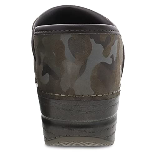 Dansko أحذية دانسكو النسائية الاحترافية القابلة للانزلاق - نعل صخري ودعم للقوس للراحة - مثالية للتمريض، خدمات الطعام، الرعاية الصحية، جلد كامو سويد 7.5-8 M US - Image 5