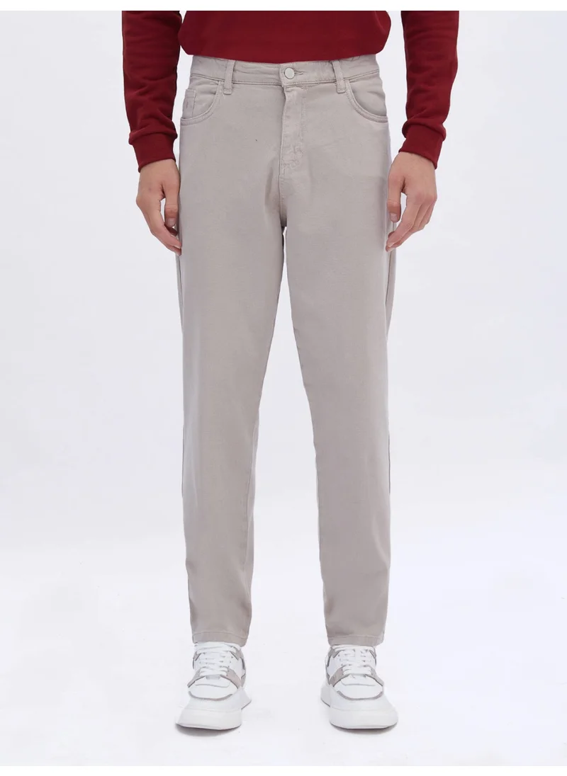 Kip Beige Woven Carrot Fit Casual Cotton Blend Trousers