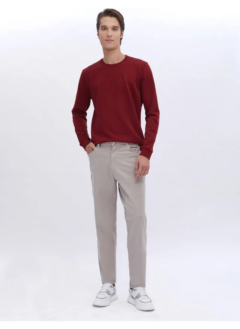 Kip Beige Woven Carrot Fit Casual Cotton Blend Trousers