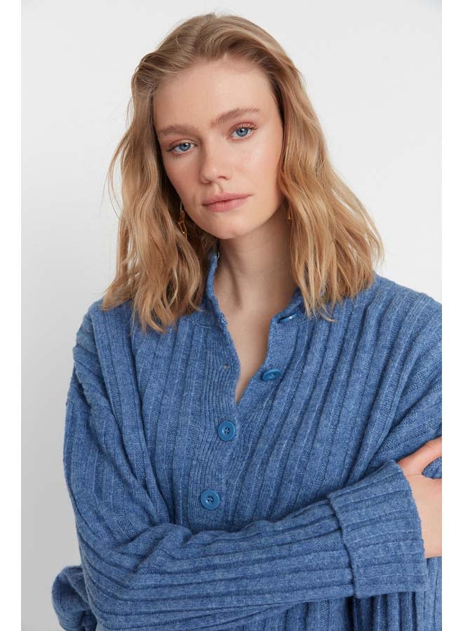 trendyol Blue Wide Fit Soft Textured High Neck Knitwear Sweater TWOAW21KZ0783 - Image 3