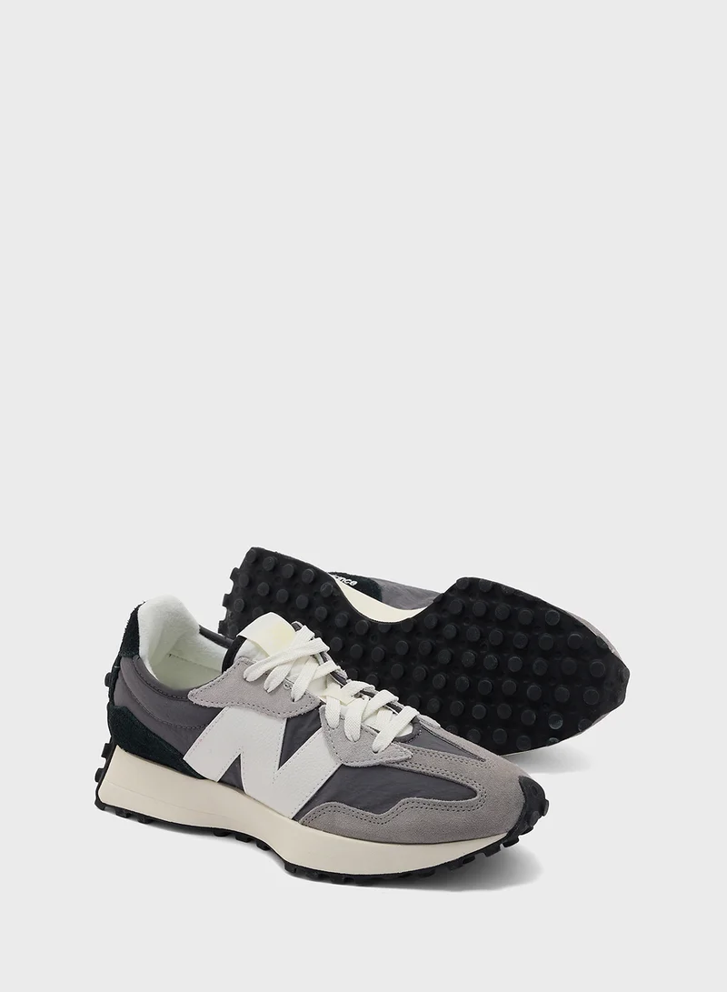 New Balance 327 Sneakers
