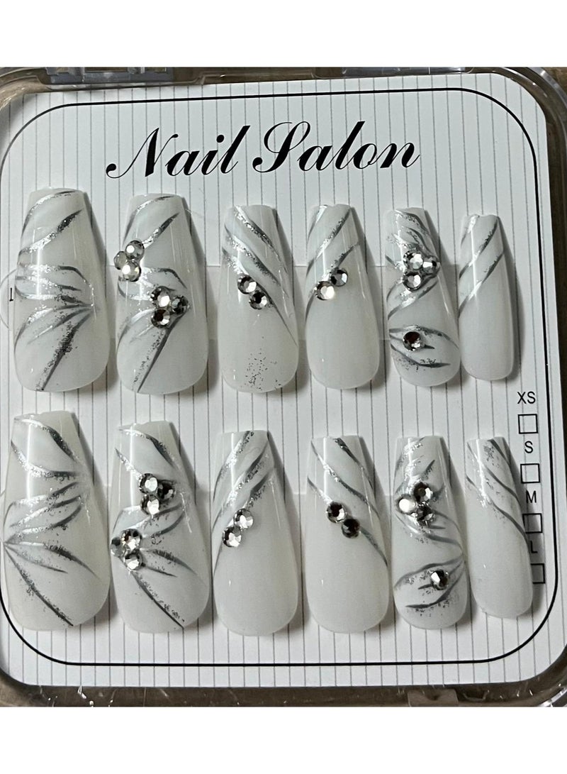 Set of False Nails
