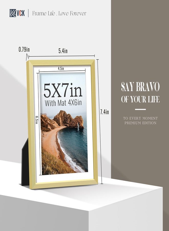 في سي كيه مجموعة إطارات صور VCK ذهبية اللون، مقاس 5x7، ثلاث قطع، إطار معدني فاخر من الألومنيوم مع زجاج مقوى، لعرض صور مقاس 4x6 مع إطار داخلي أو 5x7 بدون إطار، مناسب للمنزل والمكتب والاستوديو والمعرض، للتعليق على الحائط أو وضعه على الطاولة. - Image 2