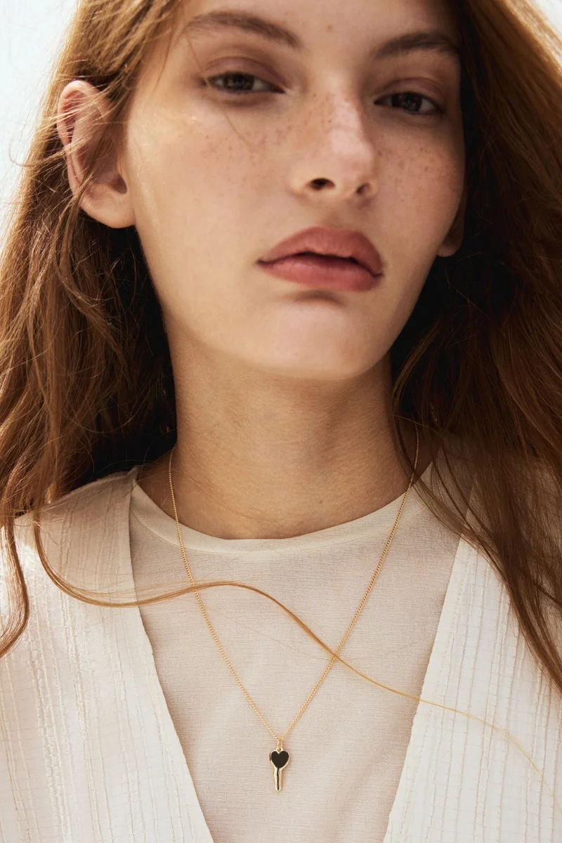 H&M Pendant necklace