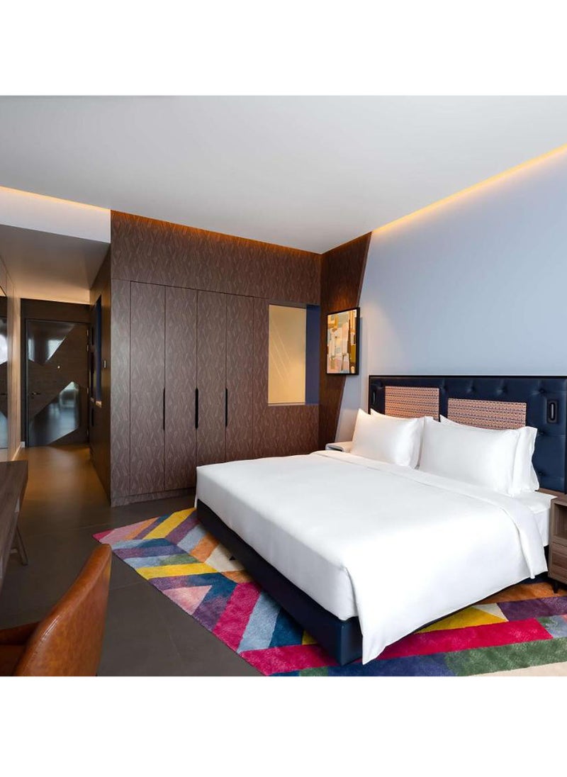 Wondergifts - One Night Stay in a Luxury Resort for Two Experience Gift with Free Spa Voucher - Image 1