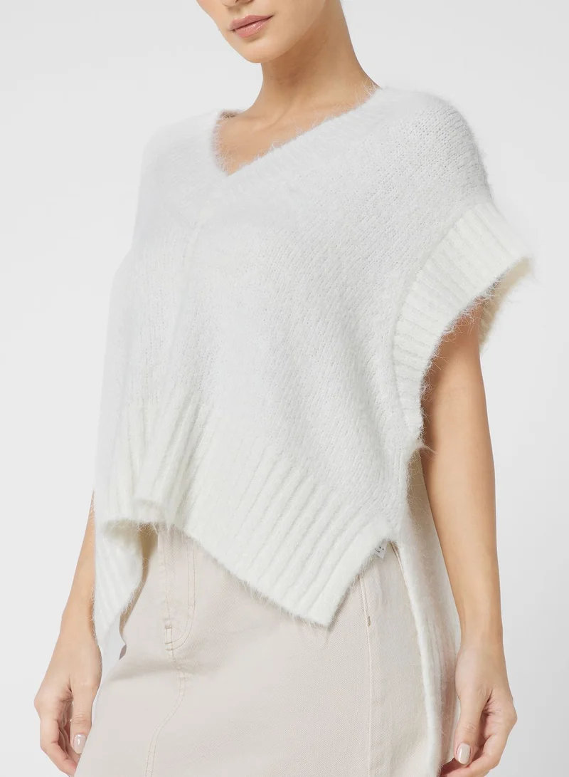 TOPSHOP V-Neck Knitted Sweater